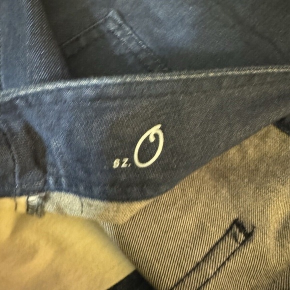 Ann Taylor Loft Size 0 Solid Blue Chambray Pencil/Straight Knee-Length Skirt - Picture 4 of 5